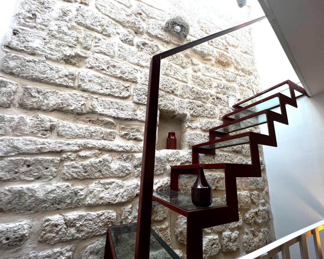 Palazzo Barone,nel Cuore Del Borgo Antico. Appartement *