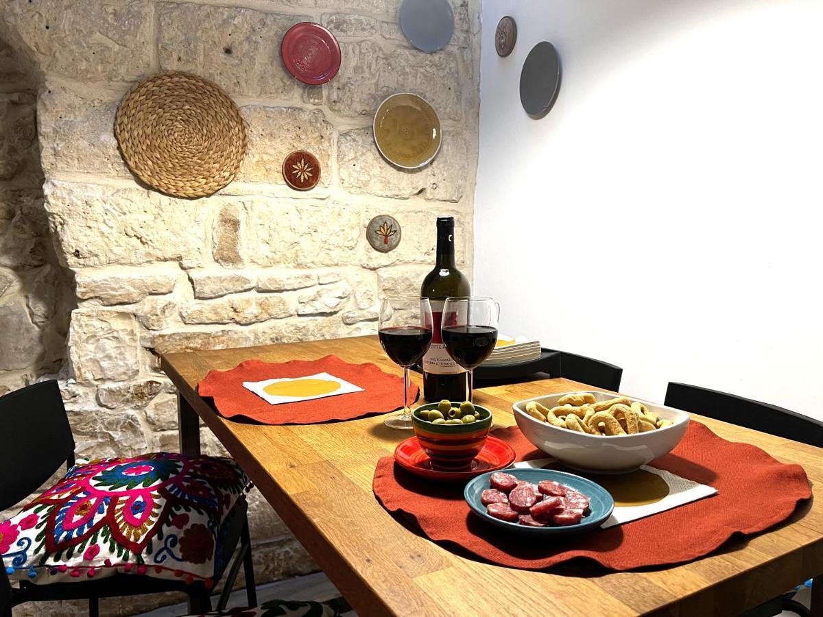 Appartement Palazzo Barone,nel Cuore Del Borgo Antico.
